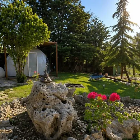 Villa Luxury Detached With Private Pool & Large Garden